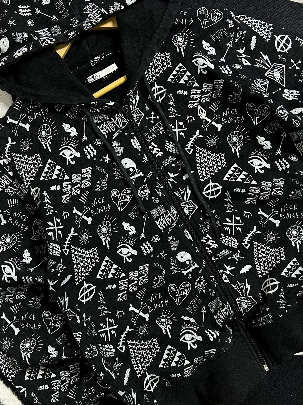 Other VOLCOM OVERPRINT PULLOVER HOODIE Size US S / EU 44-46 / 1 - 4 Thumbnail
