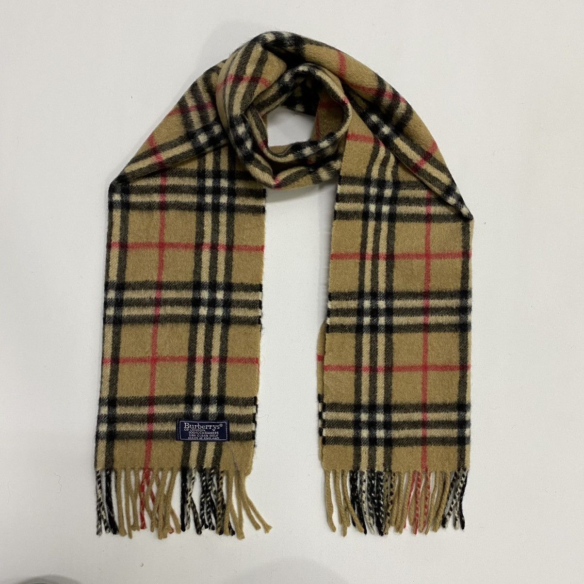 Burberry BURBERRYS SCARF MUFFLER BUR055 Size ONE SIZE - 1 Thumbnail