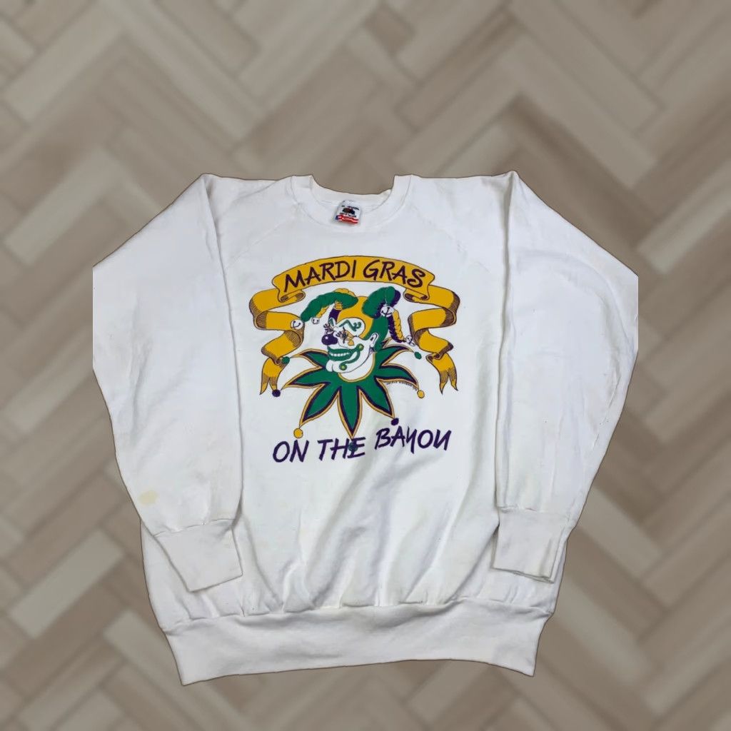 Fruit Of The Loom VINTAGE Fruit of the Loom Sweatshirt Mens XL White 80s Distress Bayou Mardi Gras Crew Neck Long Sleeve Pullover Graphic Print All Seasons 12507 Size US XL / EU 56 / 4 - 1 Thumbnail