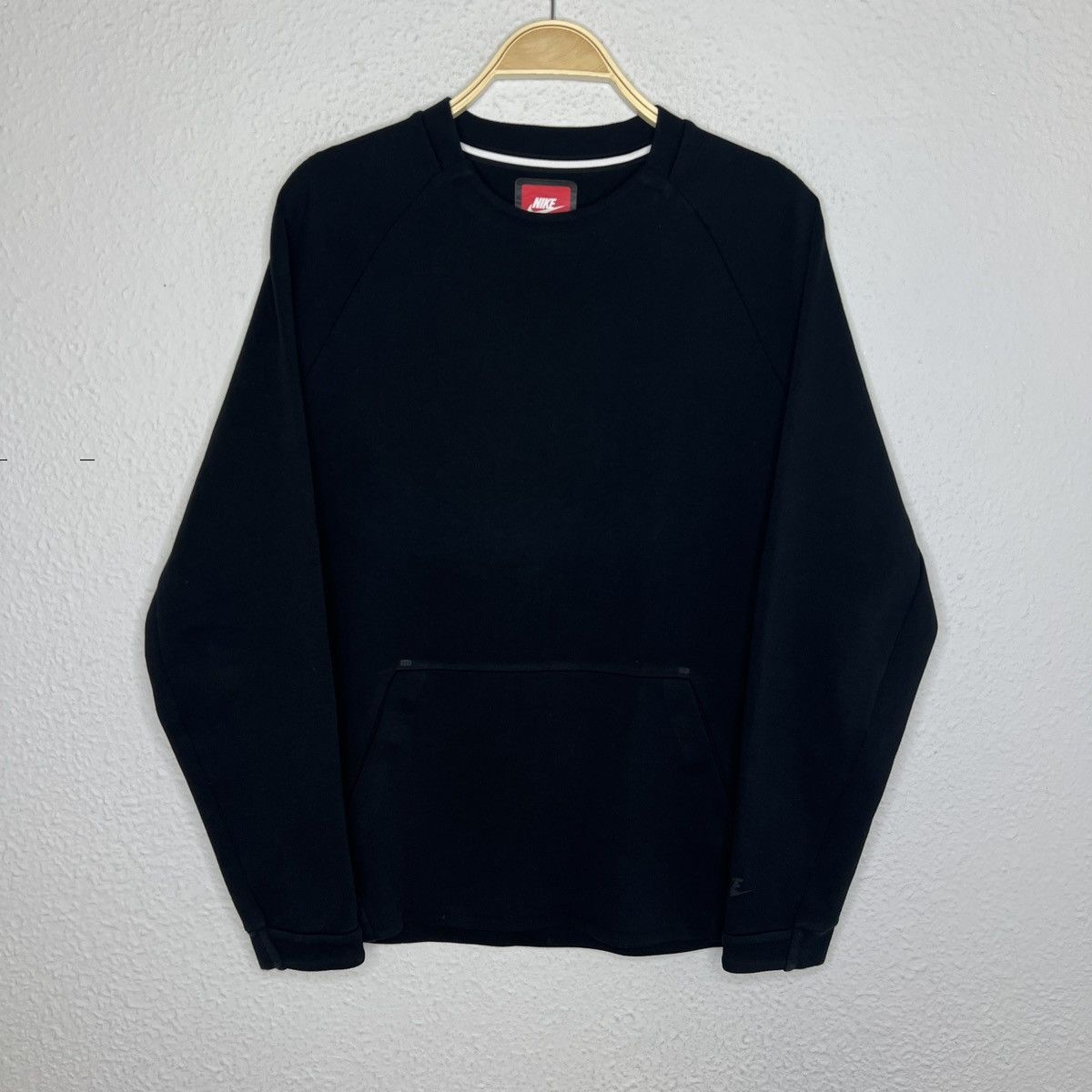 Nike Nike Tech Fleece Sweatshirt Crewneck Black Logo Size US M / EU 48-50 / 2 - 1 Thumbnail