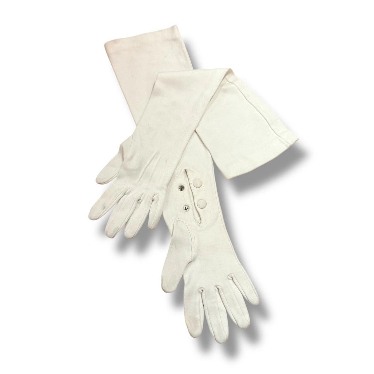 Designer Women's Vintage White Gloves Size ONE SIZE - 1 Thumbnail