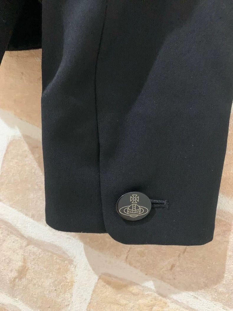 Vivienne Westwood Vivienne Westwood The petals are dressed in a suit jacket Size M / US 6-8 / IT 42-44 - 4 Thumbnail