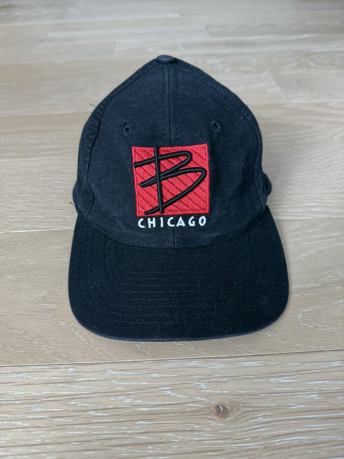 NHL Vintage Chicago Blackhawks NHL Hat Size ONE SIZE - 7 Thumbnail