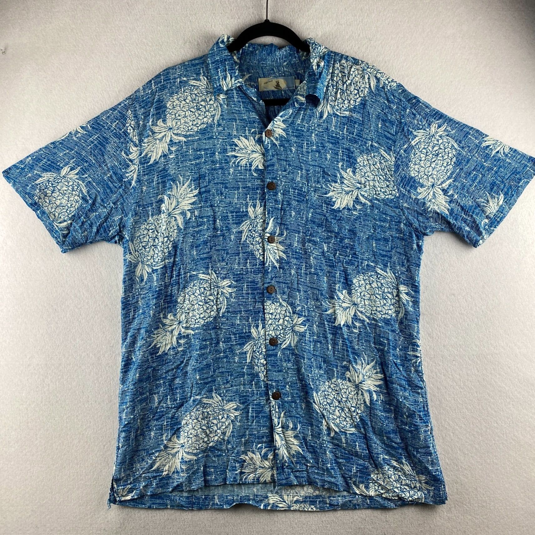 Vintage High Surf Hawaiian Shirt Mens XL Blue Pineapple Button Up Wooden Buttons Rayon Size US XL / EU 56 / 4 - 2 Thumbnail