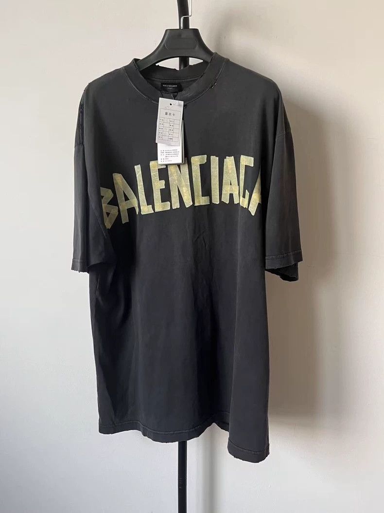 Balenciaga Balenciaga Tape Letter Logo Printed Jersey Crew Neck Loose Size US XS / EU 42 / 0 - 1 Thumbnail