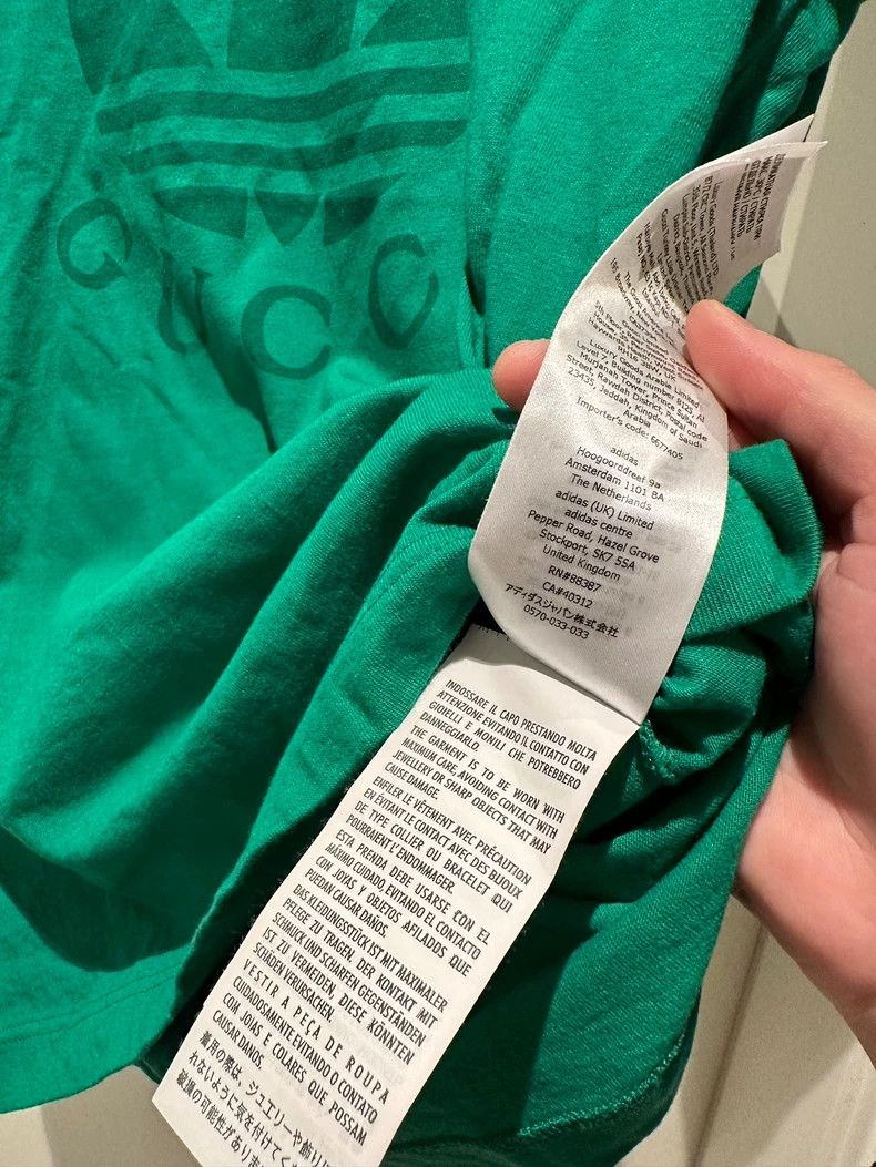 Gucci Gucci Co-branded T-shirt V-neck short sleeves 2504-Nextarro Size S / US 4 / IT 40 - 7 Thumbnail