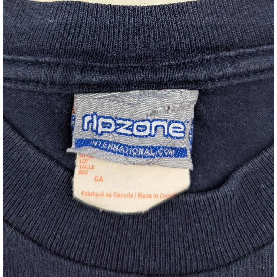 Vintage Vintage 90s Ripzone essential logo t-shirt Size US M / EU 48-50 / 2 - 4 Thumbnail