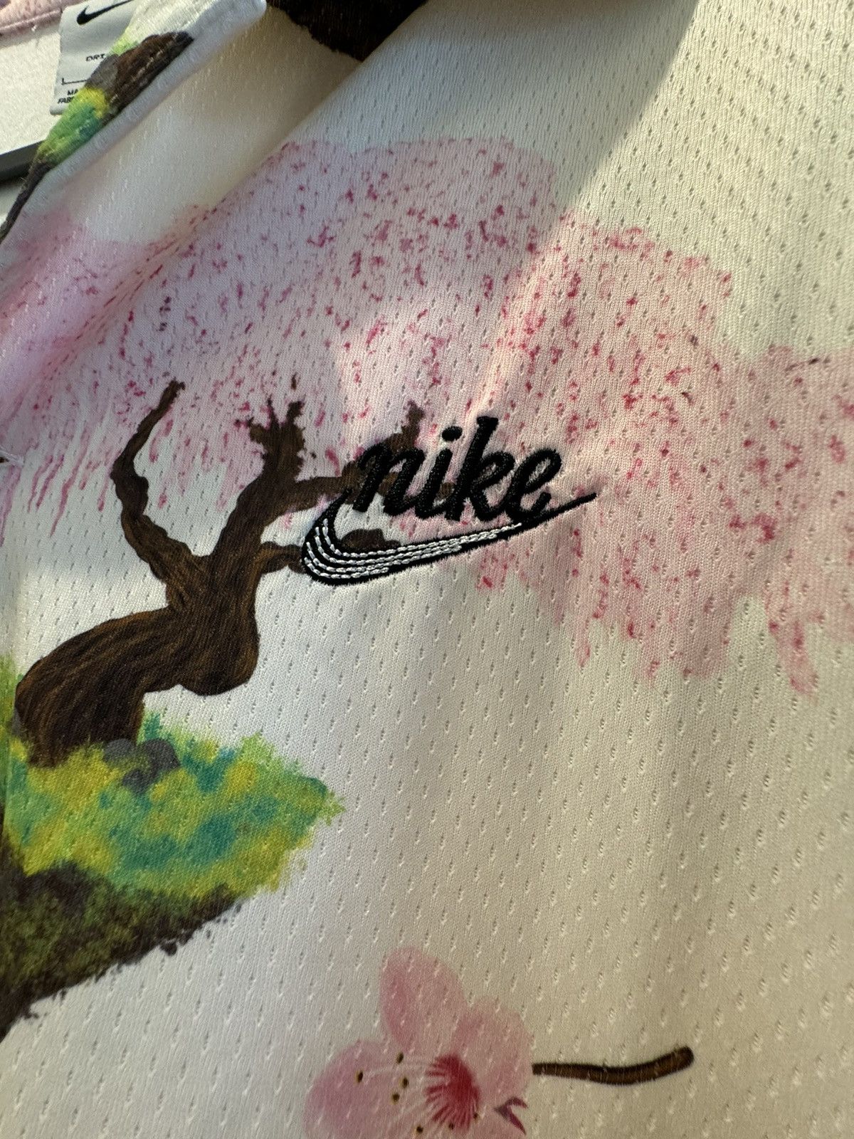 Nike Nike Cherry Blossom Mesh Button Up Shirt Size US L / EU 52-54 / 3 - 4 Thumbnail