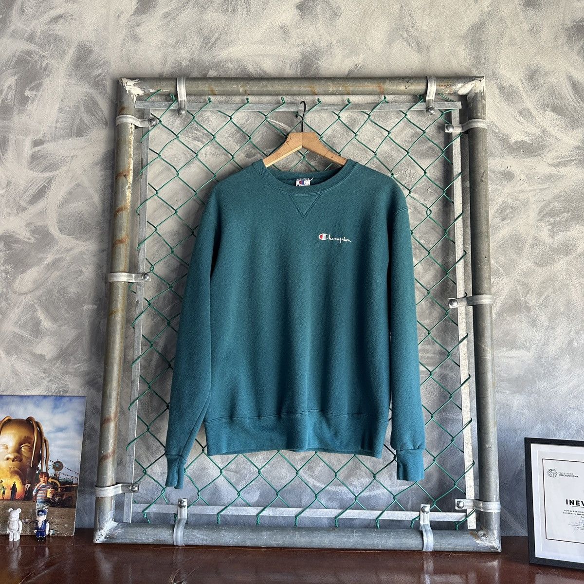 Champion Vintage 90s Champion Green Pullover Sweatshirt Crew USA Size US L / EU 52-54 / 3 - 1 Thumbnail