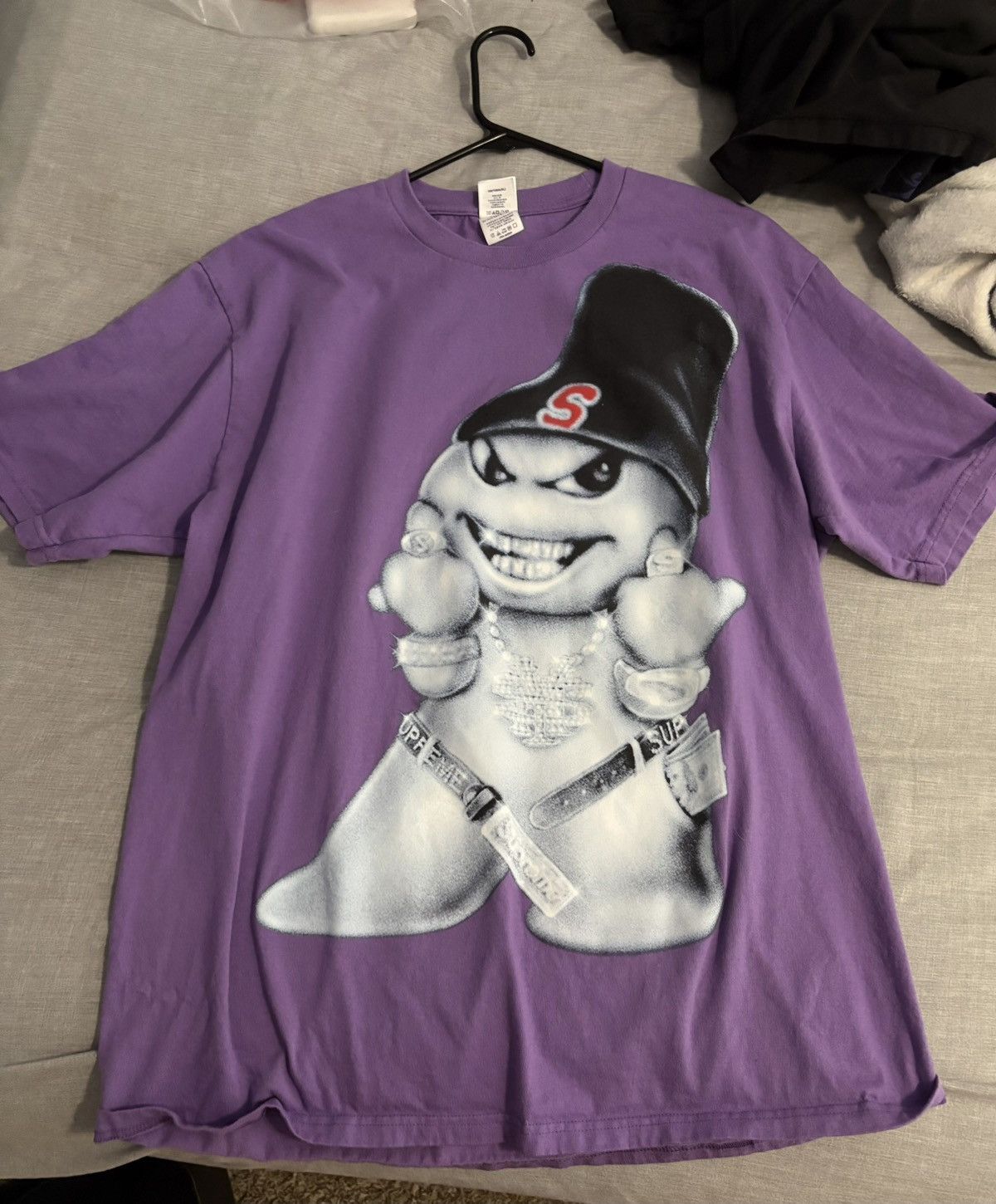 SUPREME SNOWMAN SHIRT - threedaughtersproperties.com