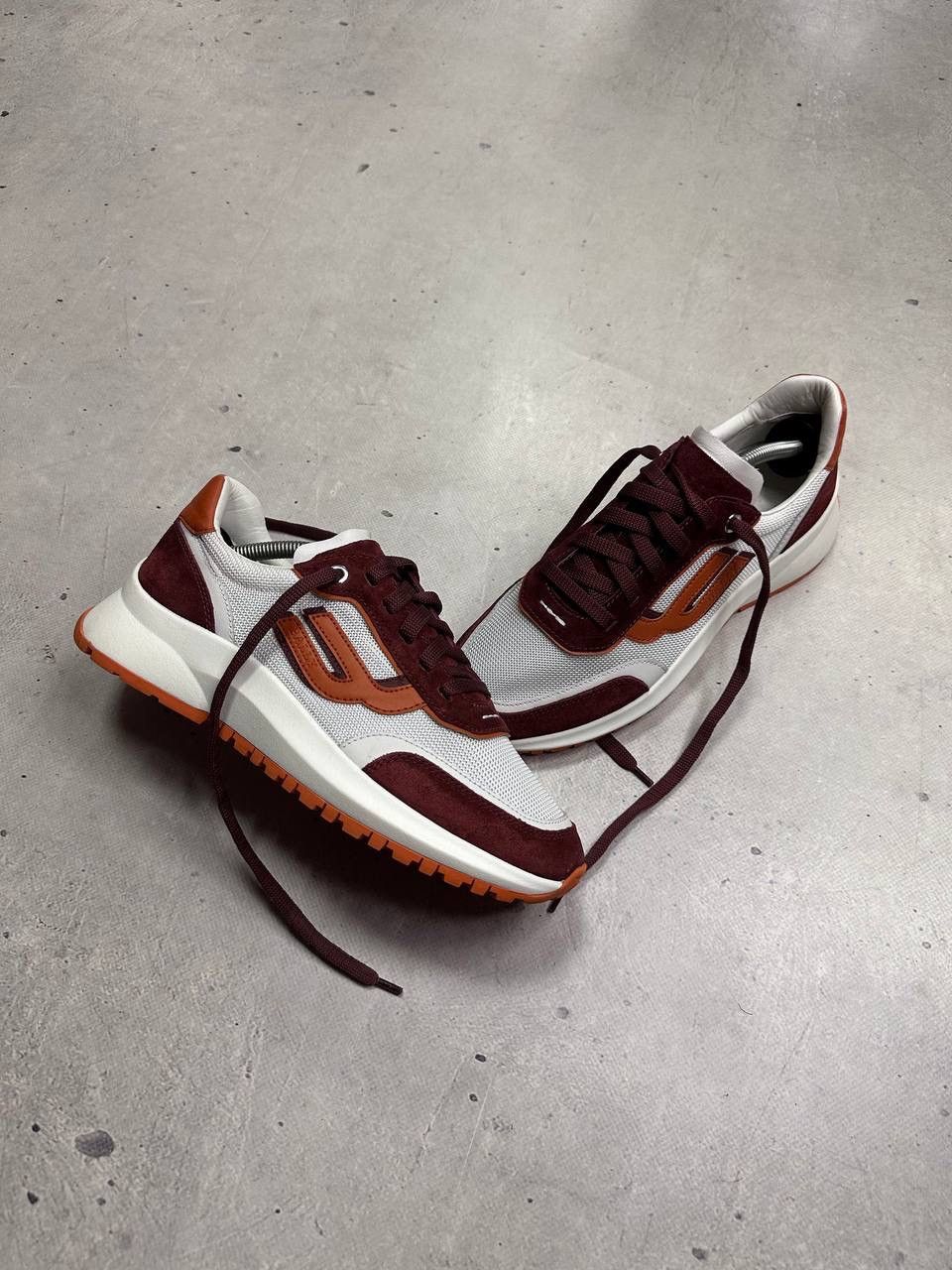 Bally Bally Demmy Low Top Sneakers Vibram Sole Burgundy White E 39 Size US 8 / IT 38 - 2 Thumbnail