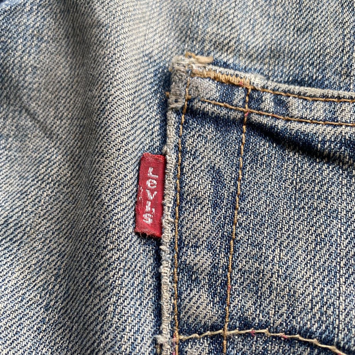 Levi's Levi’s 524 Distressed Denim Size 29 Size US 29 - 13 Thumbnail