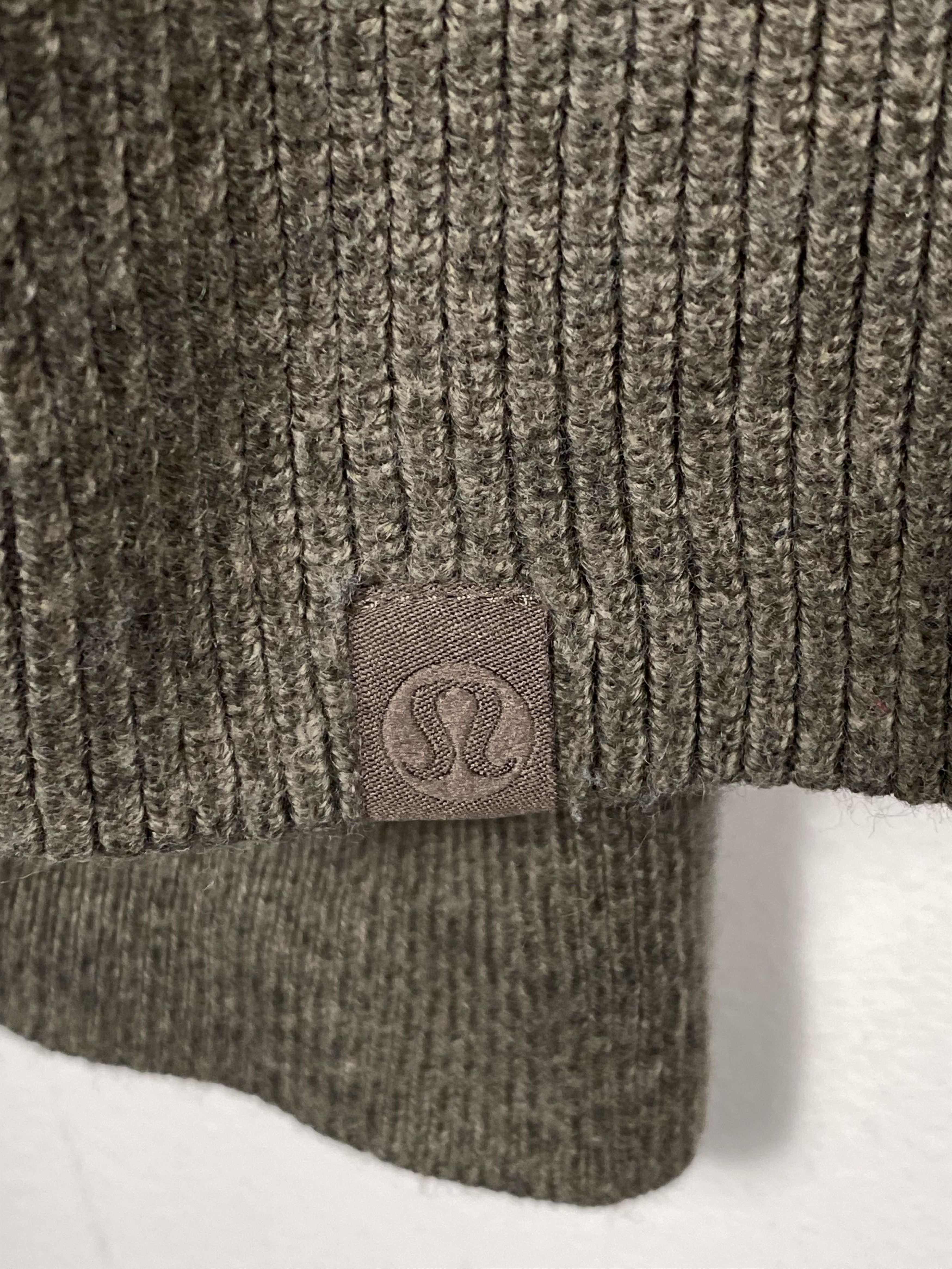 Lululemon Lululemon Merino Wool-Blend Ribbed Crewneck Sweater Size M / US 6-8 / IT 42-44 - 4 Thumbnail
