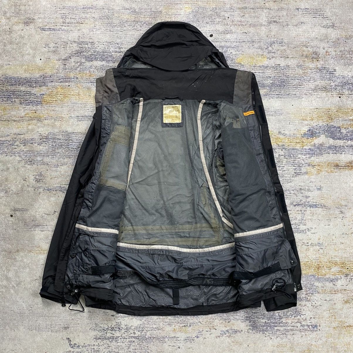 Analog Archive Analog multi pocket technical jacket Size US L / EU 52-54 / 3 - 14 Thumbnail