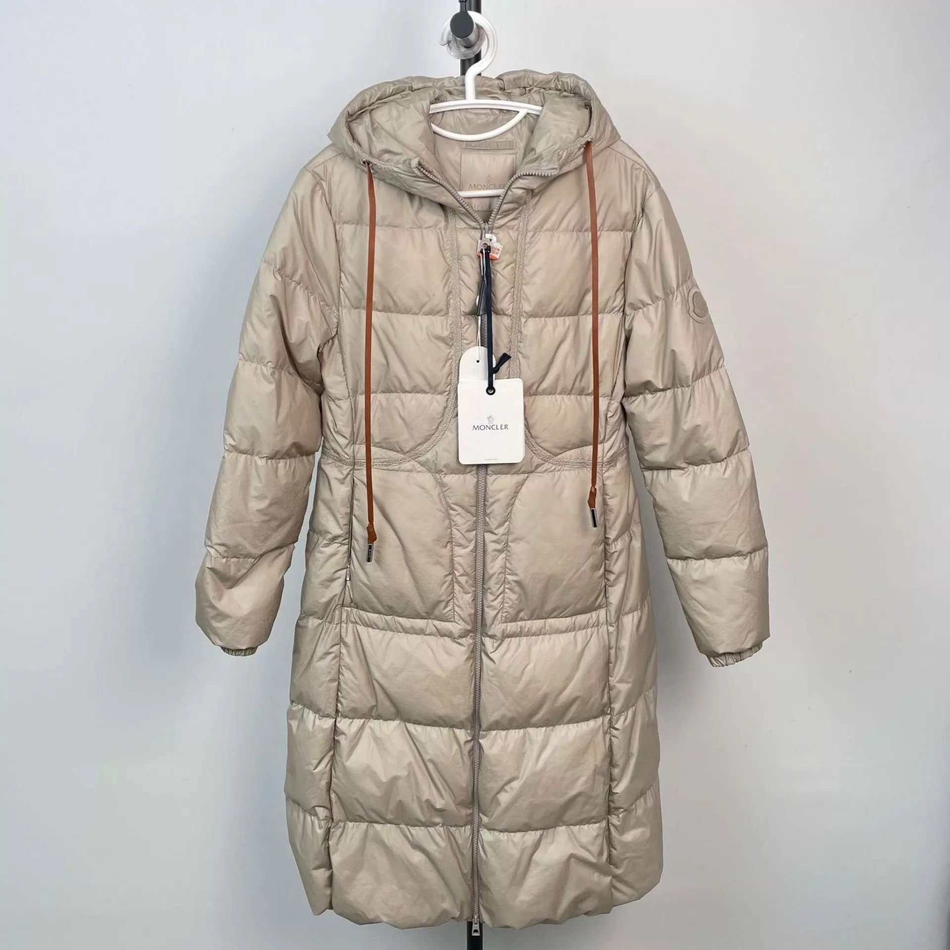 Moncler Moncler Beige Long Down Coat 2 Size XS / US 0-2 / IT 36-38 - 1 Thumbnail
