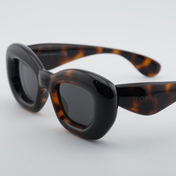 Loewe Loewe LW40117I 52A Sunglasses Dark Havana/Black Cat Eye Size ONE SIZE - 9 Thumbnail