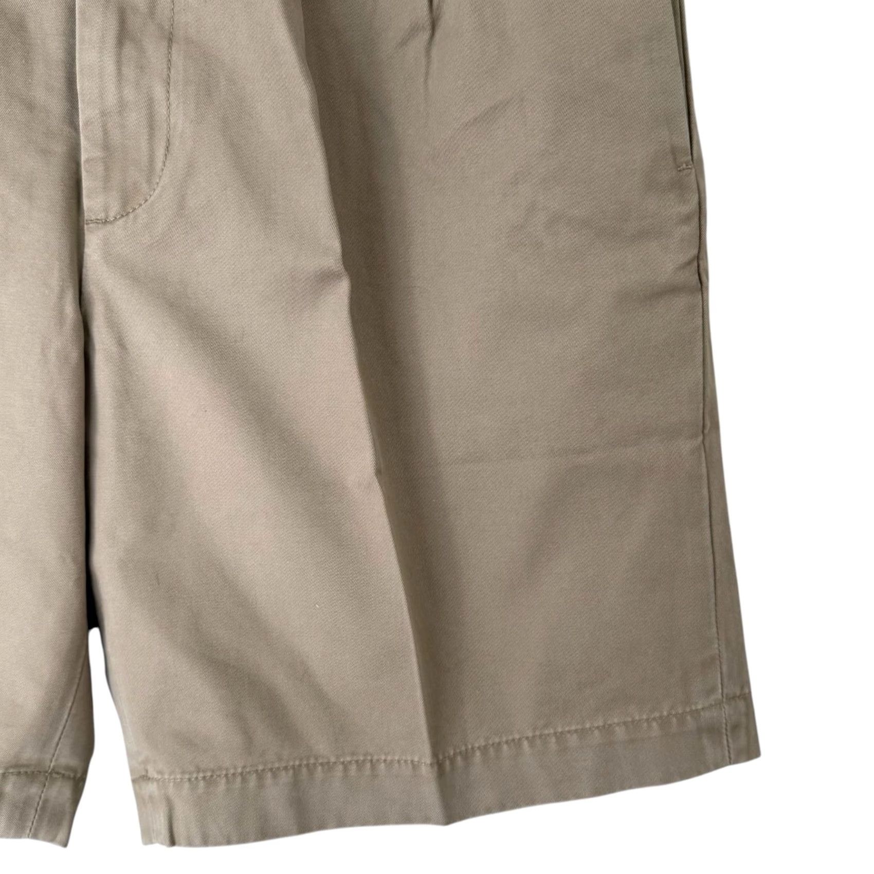 Banana Republic VINTAGE Banana Republic Pleated Chino Short Mens 34 Tan Khaki Safari Preppy NEW Short Chino Mens 34 Tan Size US 34 / EU 50 - 6 Thumbnail
