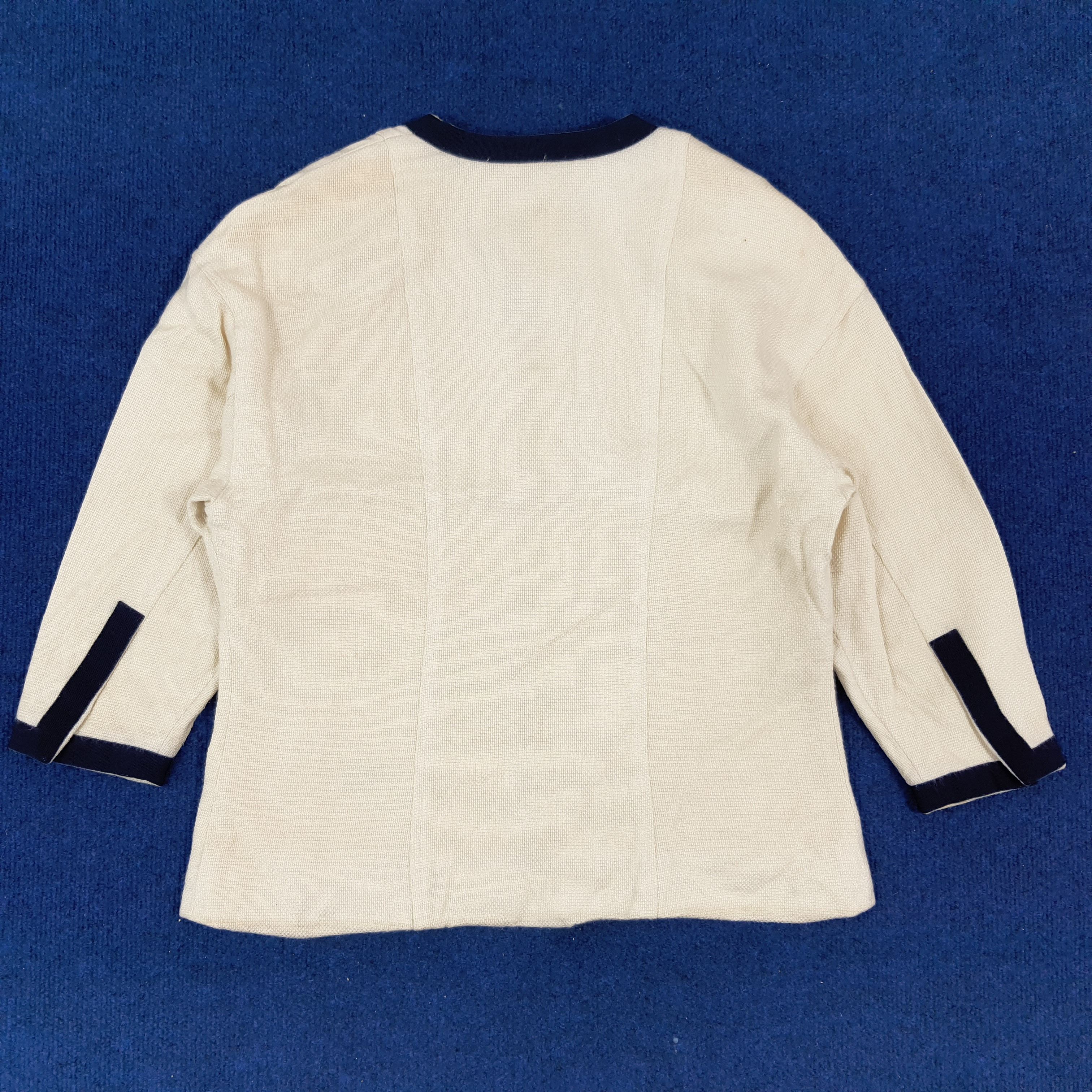Vintage 80’s Chanel Ivory/Black Tweed Zipper Made In France Jacket Size S / US 4 / IT 40 - 7 Thumbnail