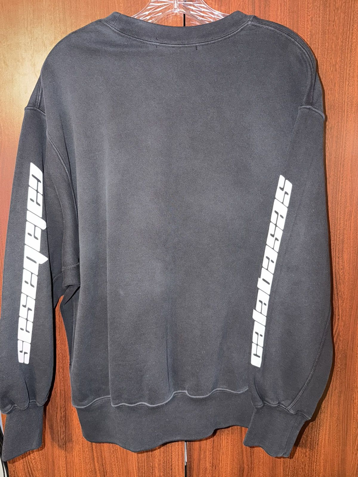 Yeezy Yeezy Season 4 Crewneck Sweatshirt Size US S / EU 44-46 / 1 - 7 Thumbnail