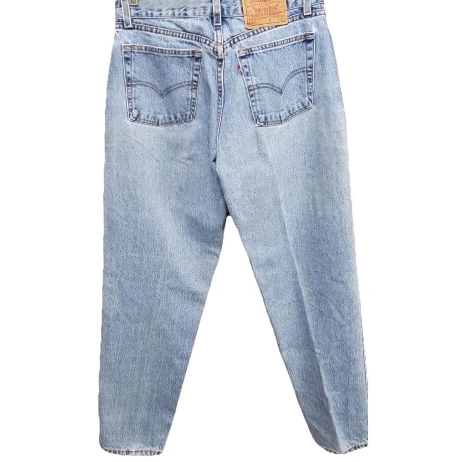 Levi's VINTAGE Levi’s 560 High Rise Mom Jeans Light Denim Straight Leg Womens 12 Blue USA 31 in Inseam Regular Fit Size 24" / US 00 / IT 34 - 4 Thumbnail
