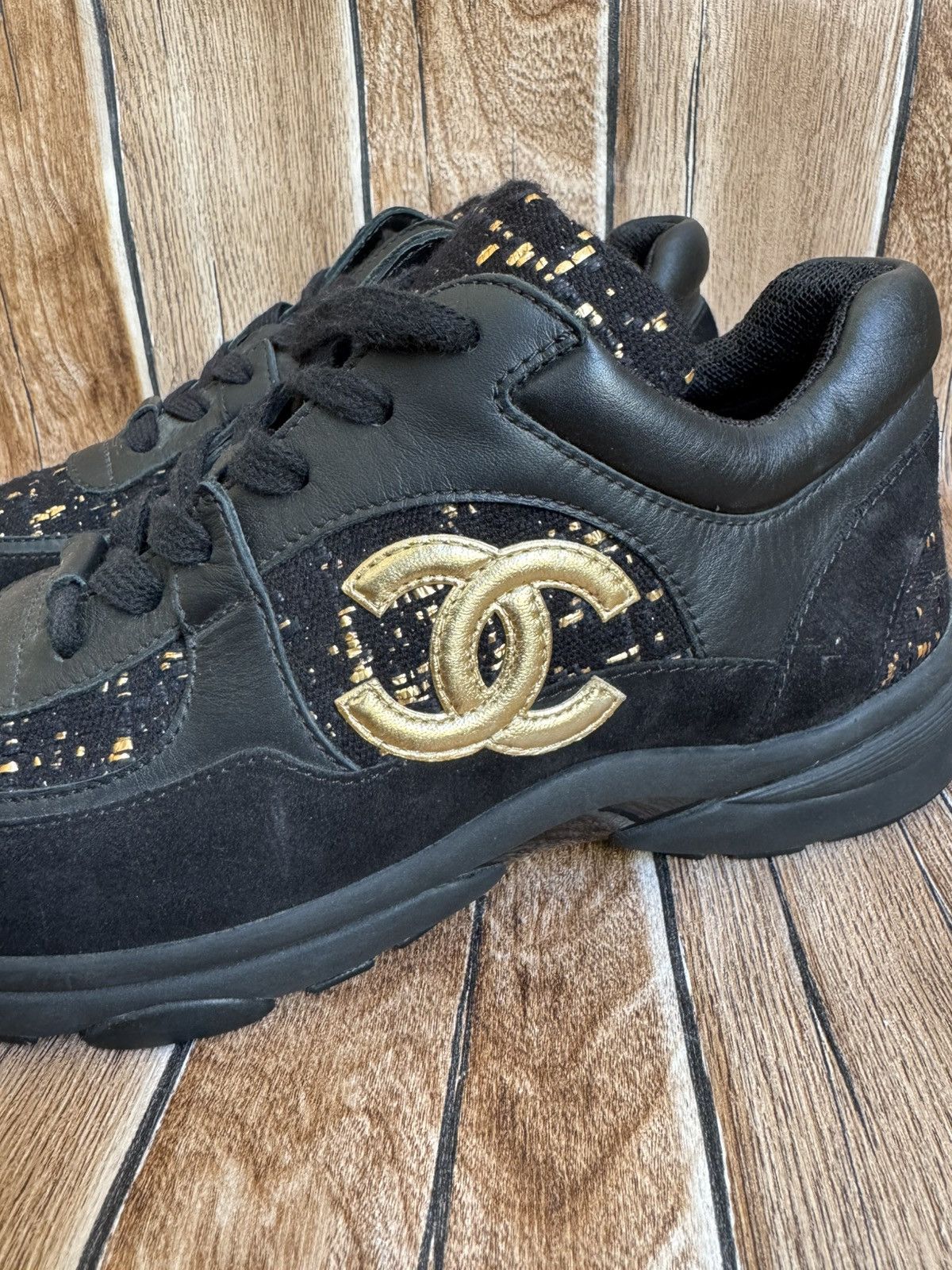 Chanel Suede Cc logo tweed trainers Size US 6 / EU 39 - 4 Thumbnail
