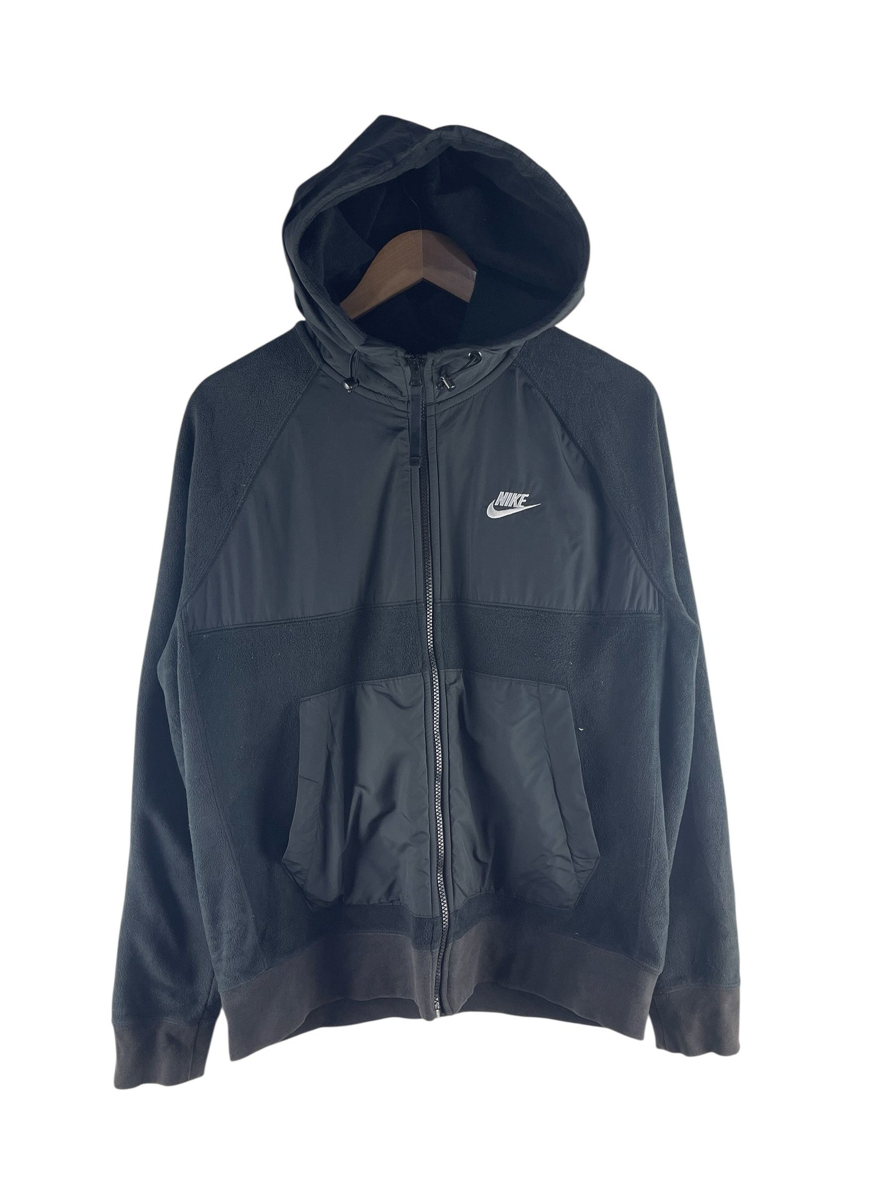 Nike Nike Hoodies Jacket Size US L / EU 52-54 / 3 - 1 Thumbnail