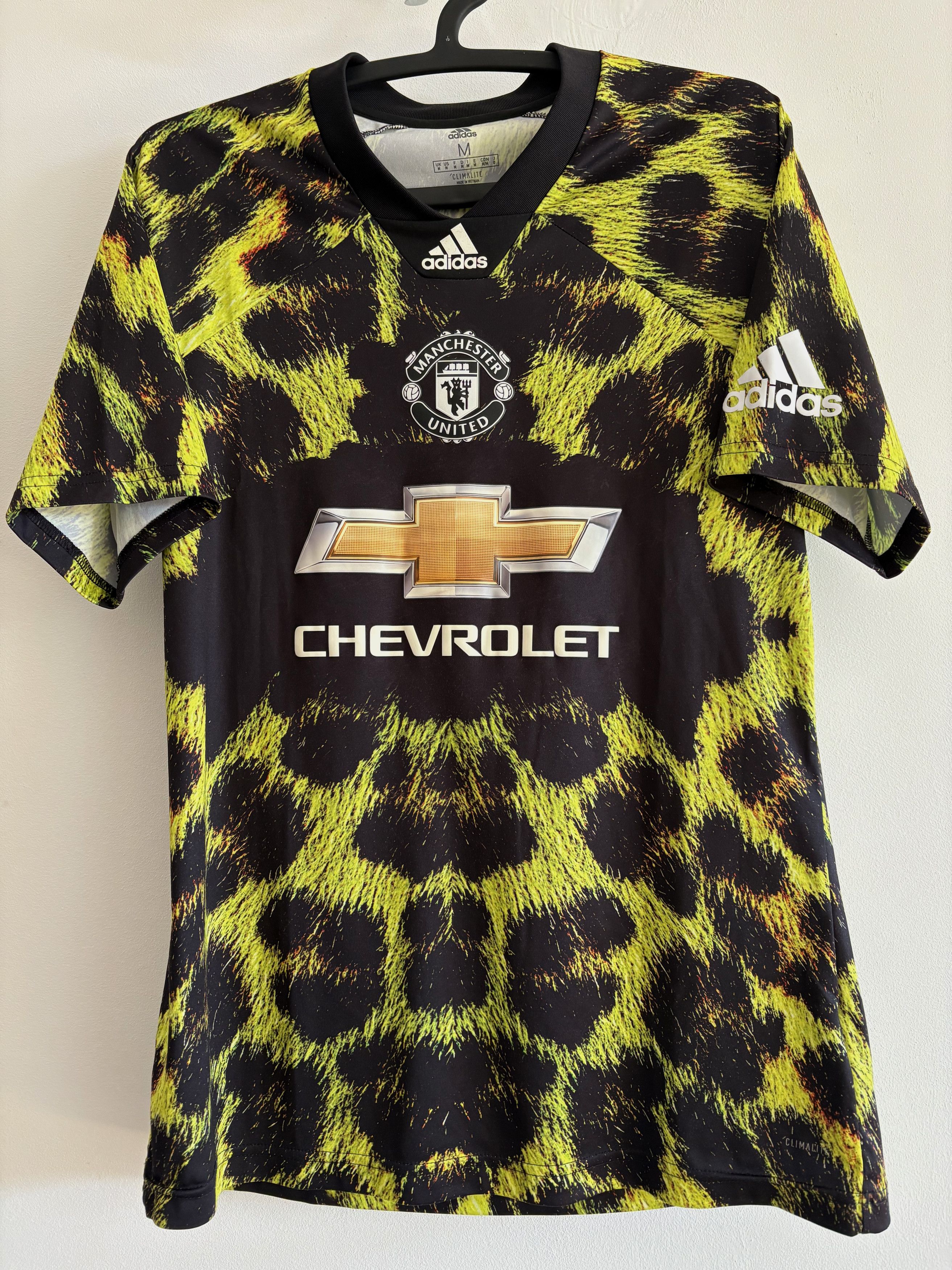 Adidas Manchester United 2018 EA Sports Special Edition Shirt Size US M / EU 48-50 / 2 - 1 Thumbnail