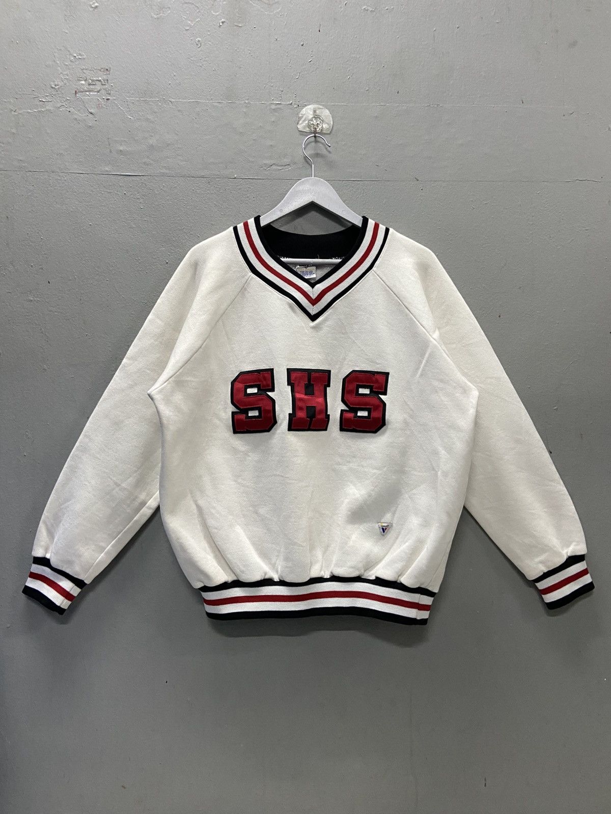 Vintage VINTAGE SHS VARSITY V-NECK SWEATSHIRT Size US XL / EU 56 / 4 - 2 Thumbnail