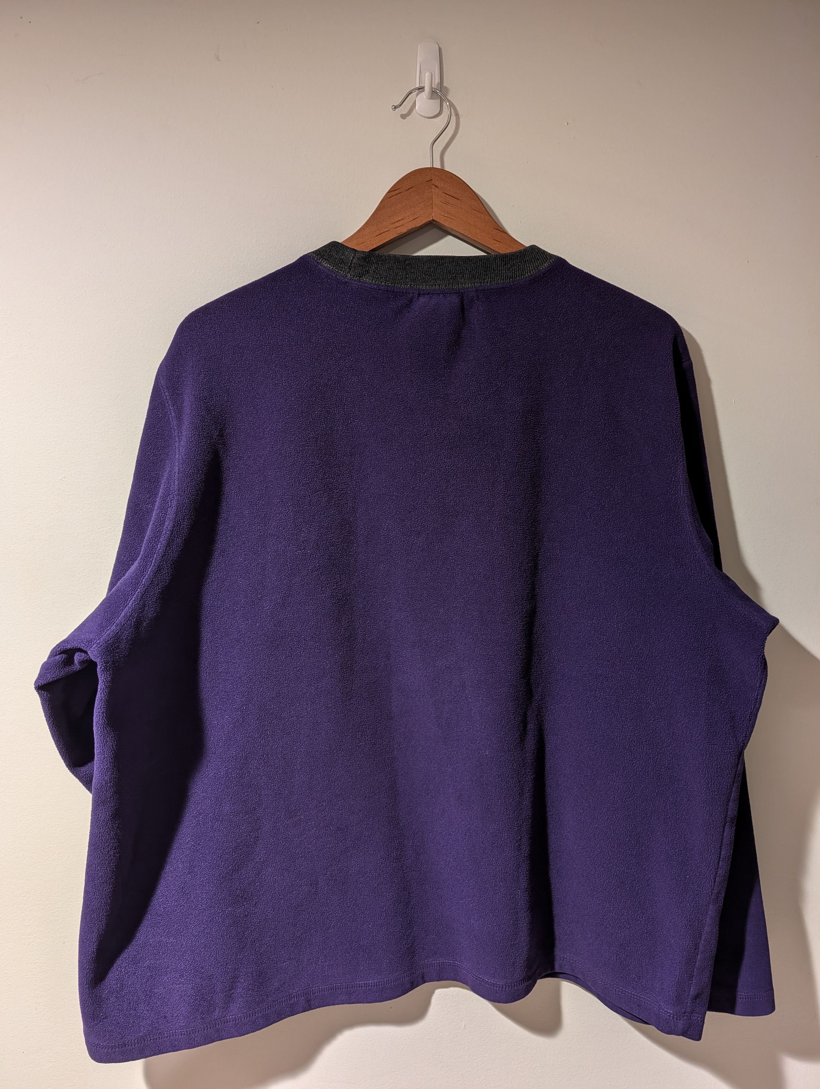 Disney Vintage Disney Store Eeyore Fleece Pullover Embroidered Boxy Size US M / EU 48-50 / 2 - 7 Thumbnail