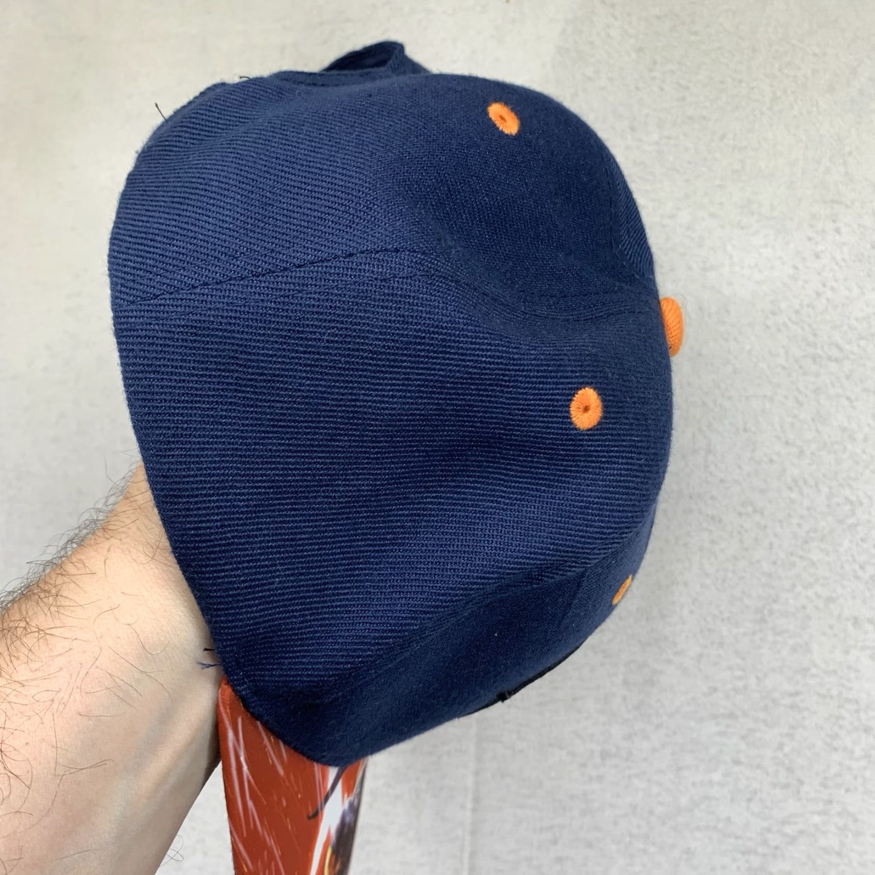 Vintage Six Flaggs DC Comics Justice League Death Stroke Hook and Loop Hat Exclusive EUC Size ONE SIZE - 4 Thumbnail