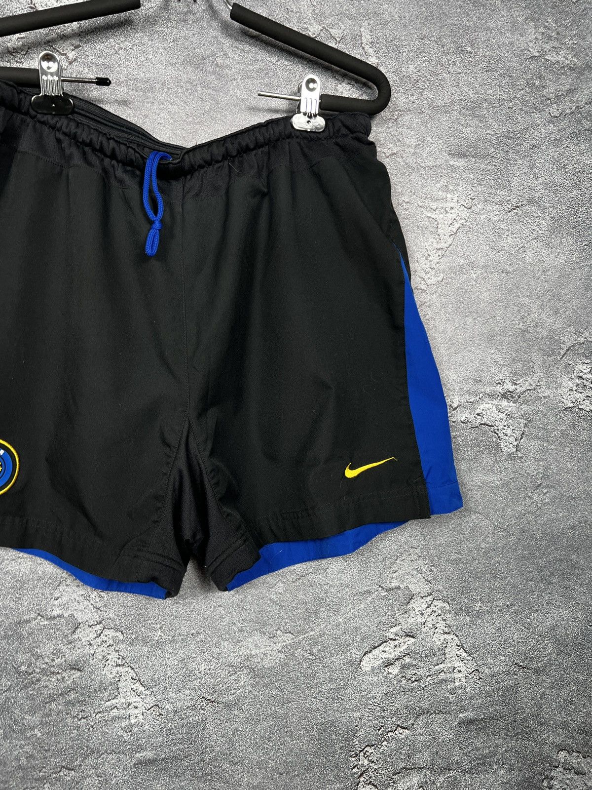 Nike Vintage Nike Inter Milan Nylon Shorts Size Xl Size US 34 / EU 50 - 3 Thumbnail