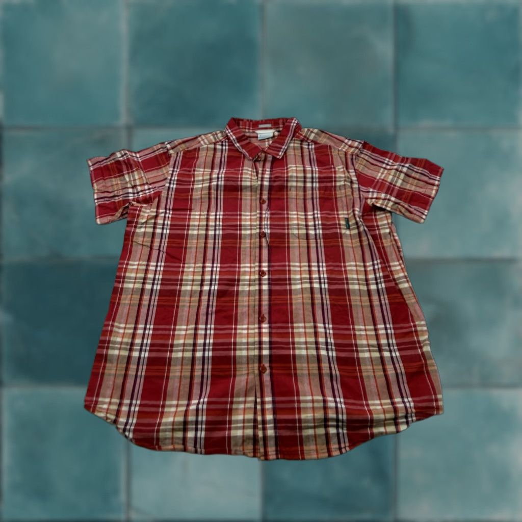 Vintage Columbia Shirt Mens XL Red Plaid Short Sleeve Button Front Regular Fit Casual Size US XL / EU 56 / 4 - 1 Thumbnail