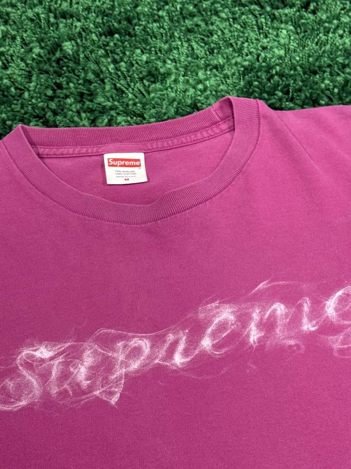 Supreme Supreme Pink Smoke Logo Tee Medium FW19 Tee Size US M / EU 48-50 / 2 - 3 Thumbnail
