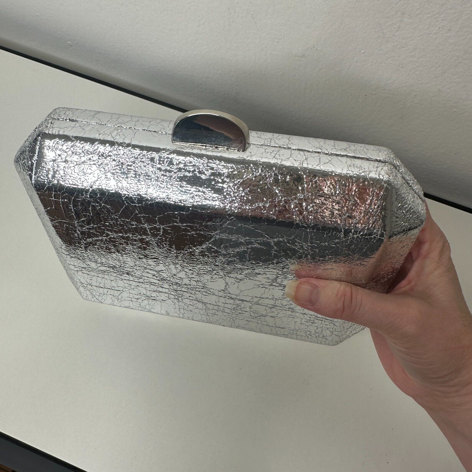 Other Lulu's Silver Metallic Box Snap Clutch Purse & Chain Strap Size ONE SIZE - 7 Thumbnail