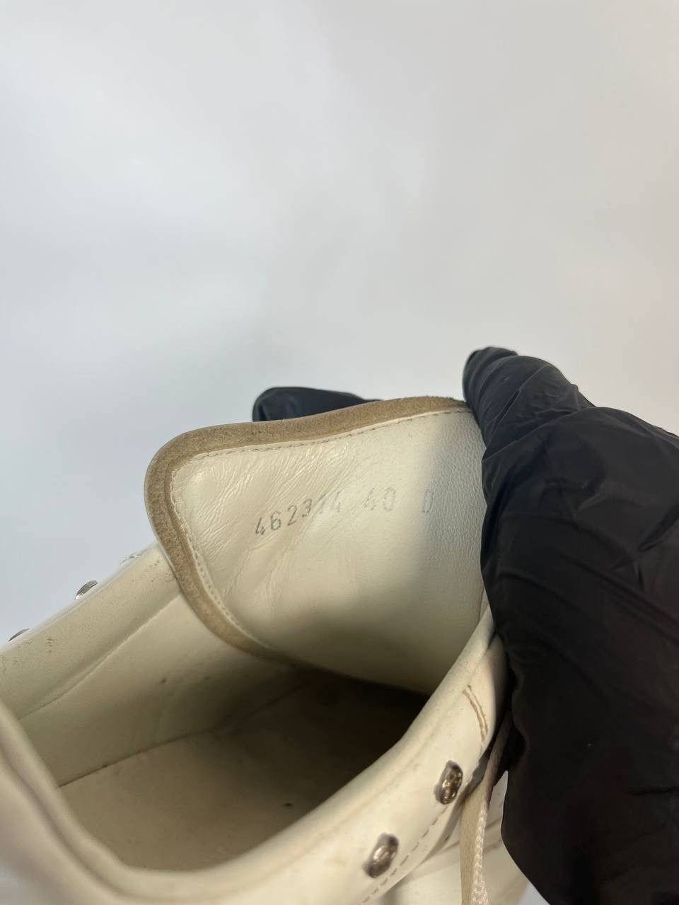 Alexander McQueen Oversised sneaker in white "Alexander Mqueen" size 40 Size US 7 / EU 40 - 5 Thumbnail