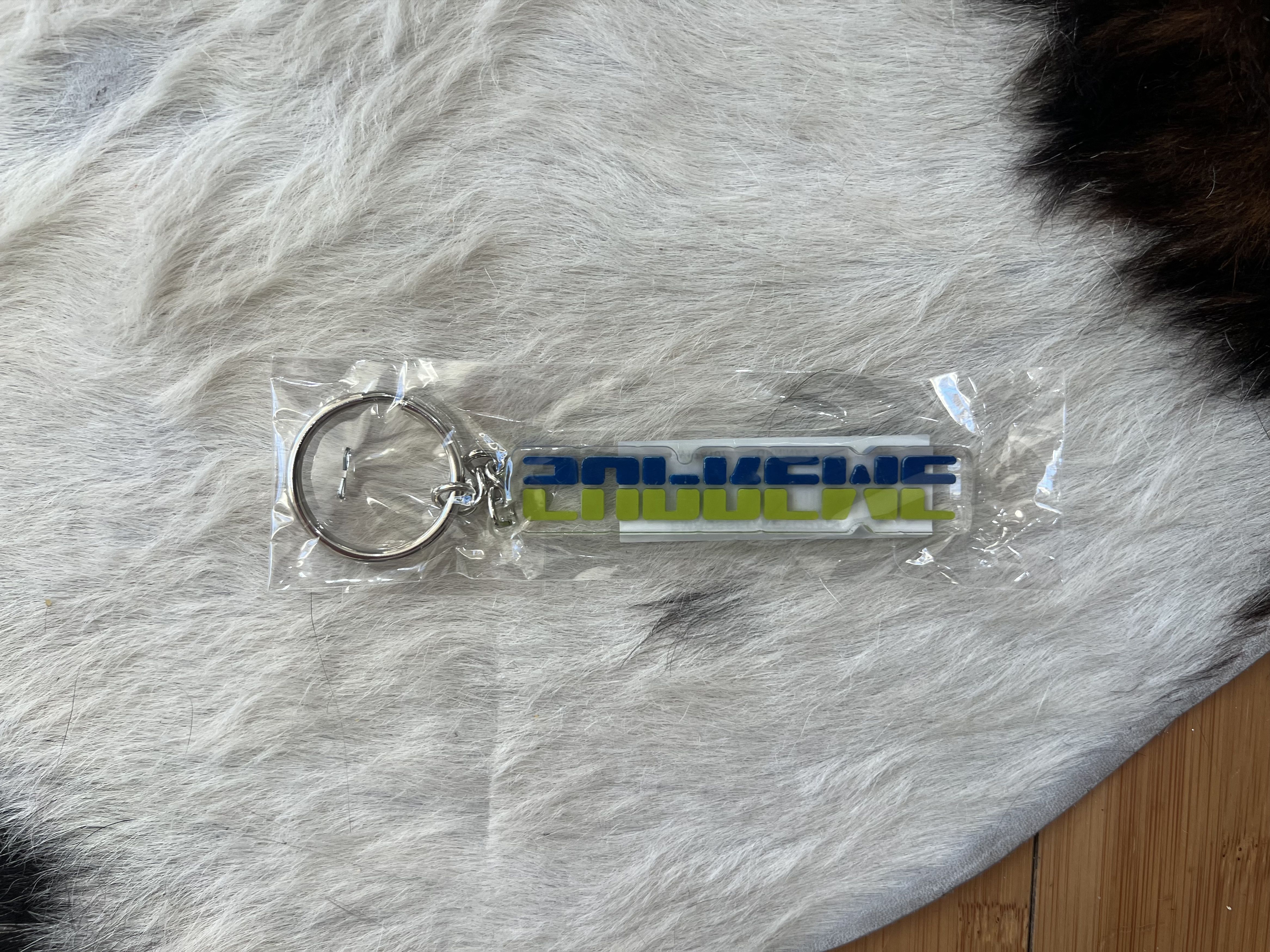 Supreme Supreme Embossed Keychain Green/Navy Size ONE SIZE - 2 Thumbnail