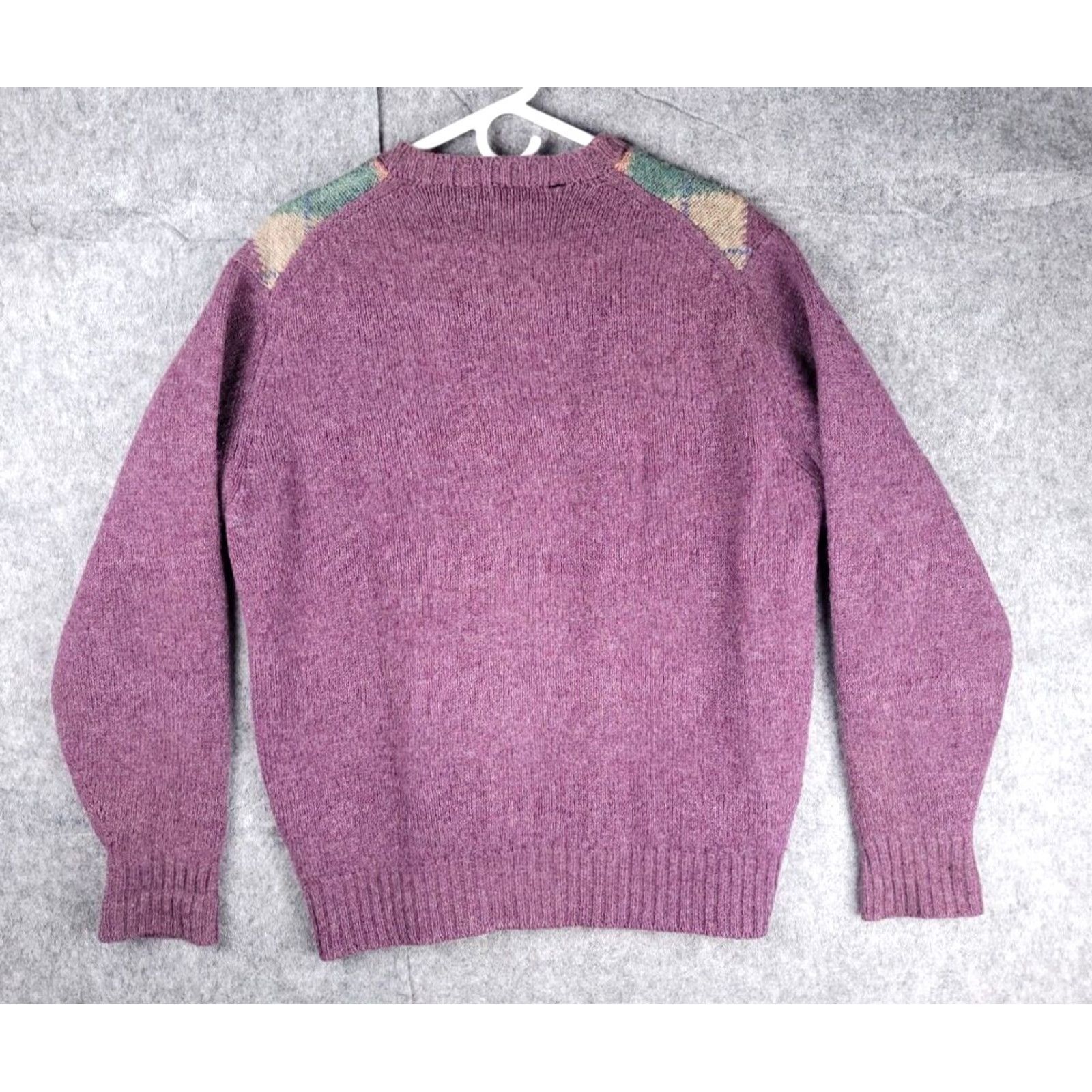 Vintage VINTAGE Alan Paine Shetland Wool Sweater Mens 42 Argyle Macy's L Green Christmas Wool Knit Pullover Crew Neck Mens Size US L / EU 52-54 / 3 - 2 Thumbnail
