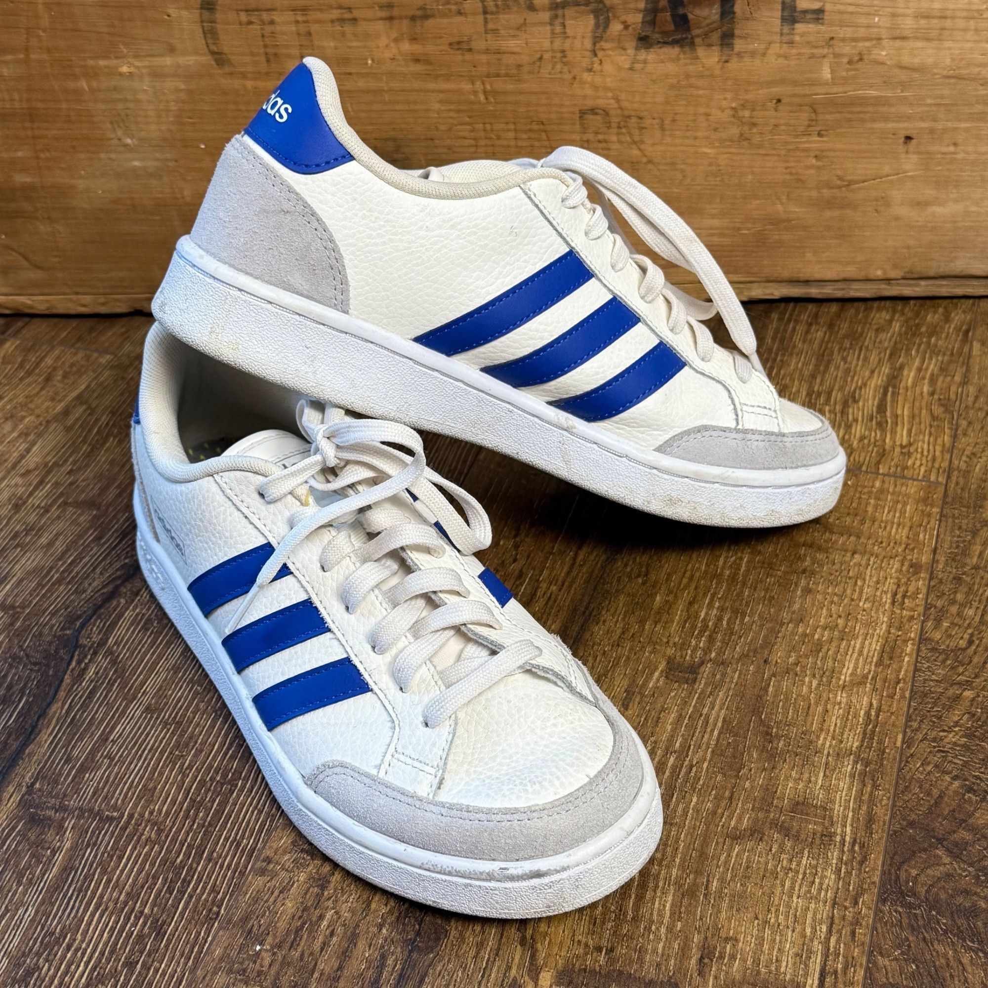 Adidas adidas Sneakers Men's 7M Grand Court SE Cream Blue Leather S Size US 7 / EU 40 - 1 Thumbnail