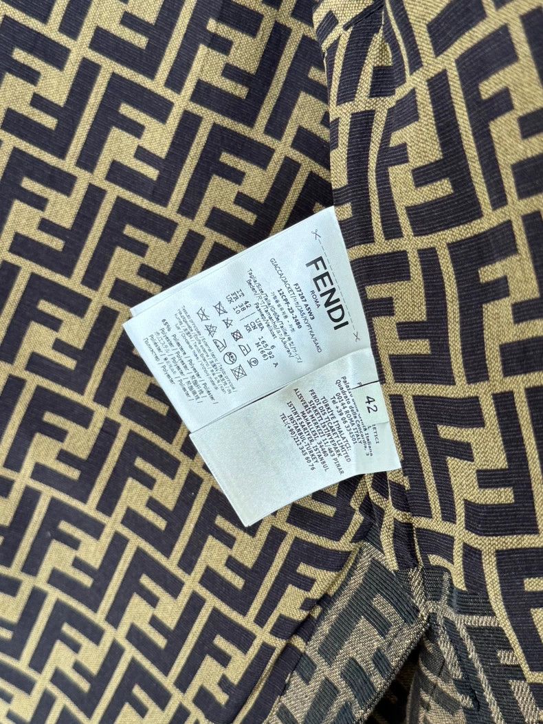 Fendi Fendi FF shirt collar full print jacket Size US XS / EU 42 / 0 - 4 Thumbnail