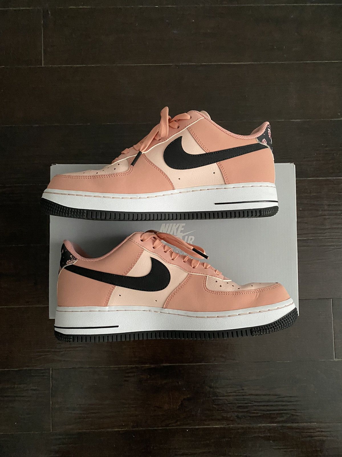 Nike Air Force 1 ‘07 LE “Pink Quartz” Size US 8 / EU 41 - 2 Thumbnail