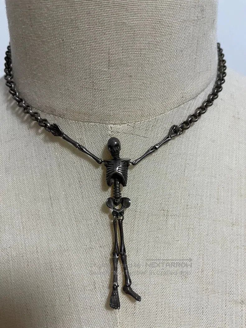 Vivienne Westwood Vivienne Westwood Skeleton Choker Necklace. Size ONE SIZE - 2 Thumbnail