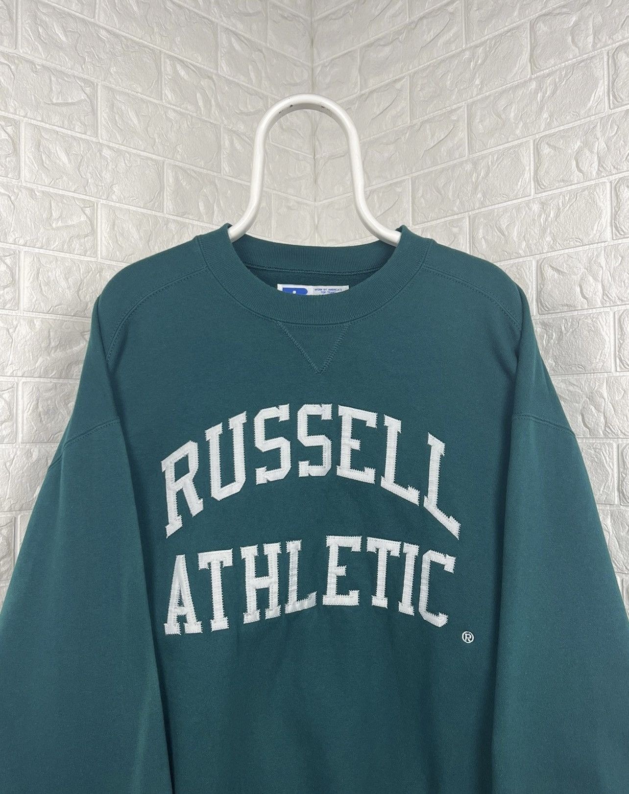 Russell Athletic × Vintage Vintage Russell Athletic Sweatshirt Faded Size US L / EU 52-54 / 3 - 2 Thumbnail
