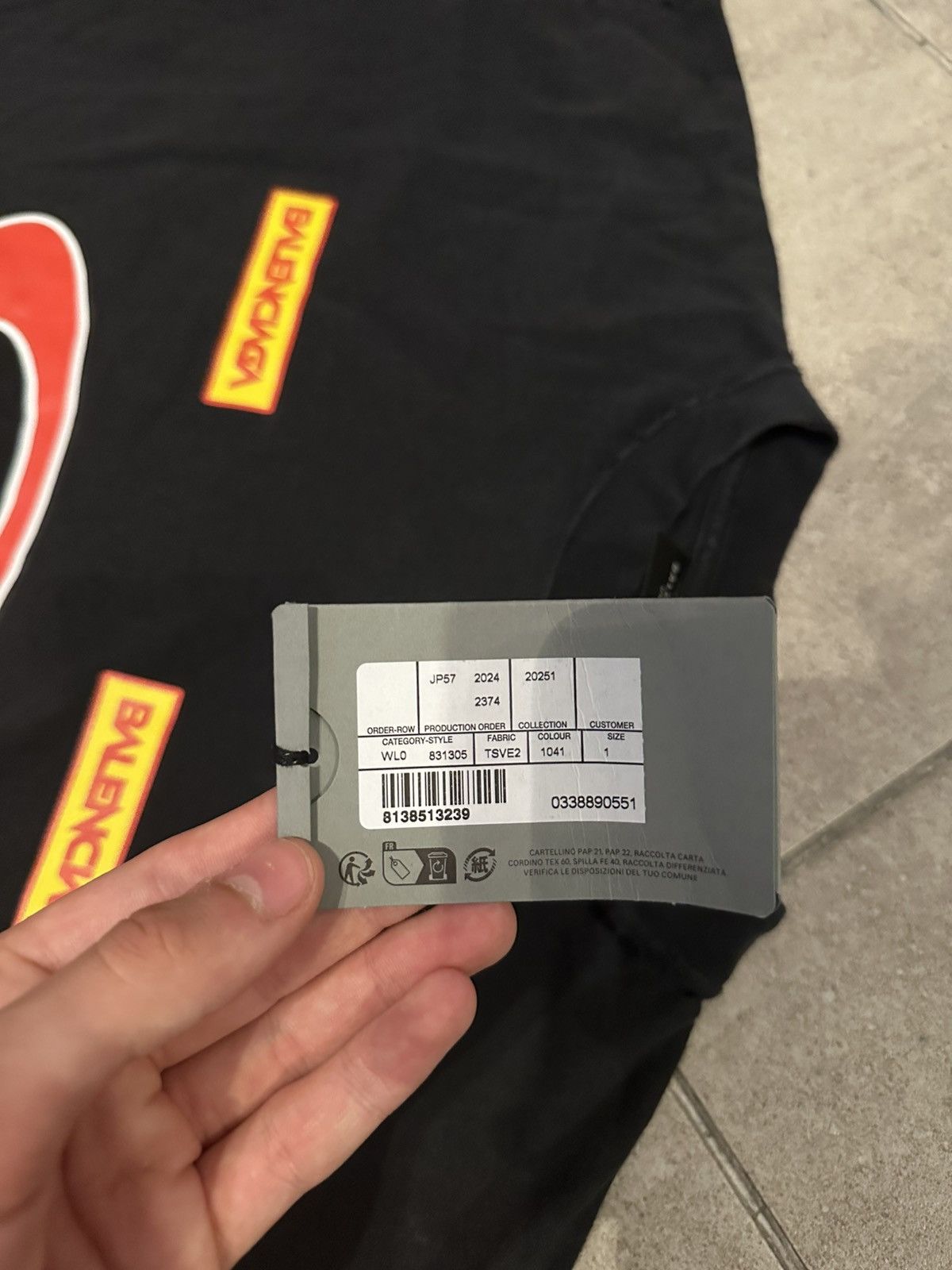 Balenciaga Balenciaga Sponsor Logo T-shirt Size US L / EU 52-54 / 3 - 3 Thumbnail