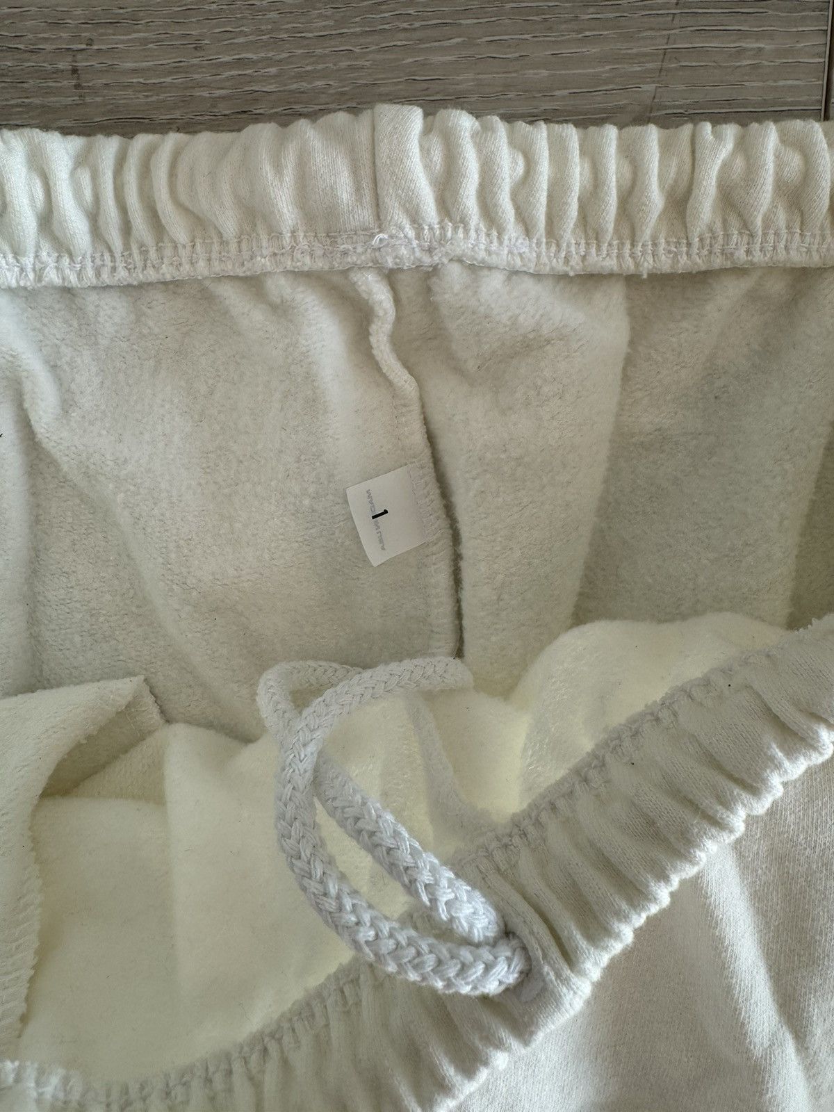 Kanye West YZY JOGGER CREAM (1) Size US 29 - 2 Thumbnail