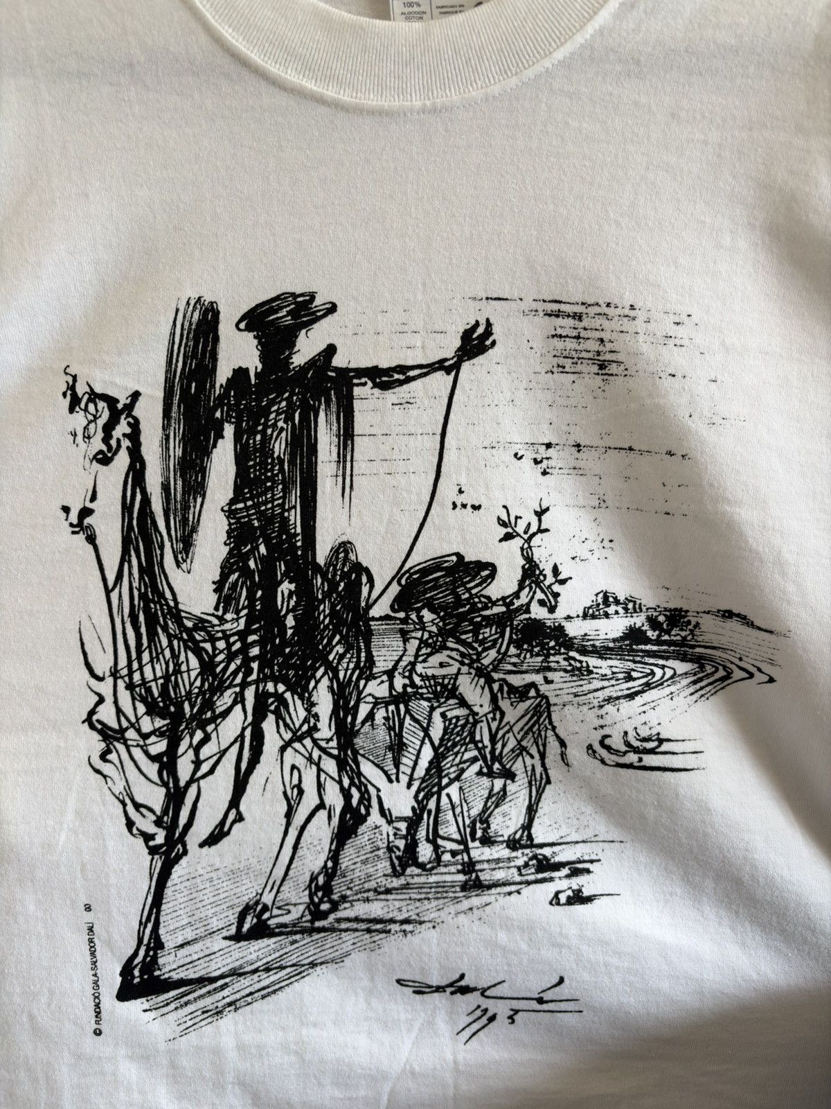Vintage Vintage 1995 Dali Don Quixote Surrealist Sketch Art Tee L Size US L / EU 52-54 / 3 - 2 Thumbnail