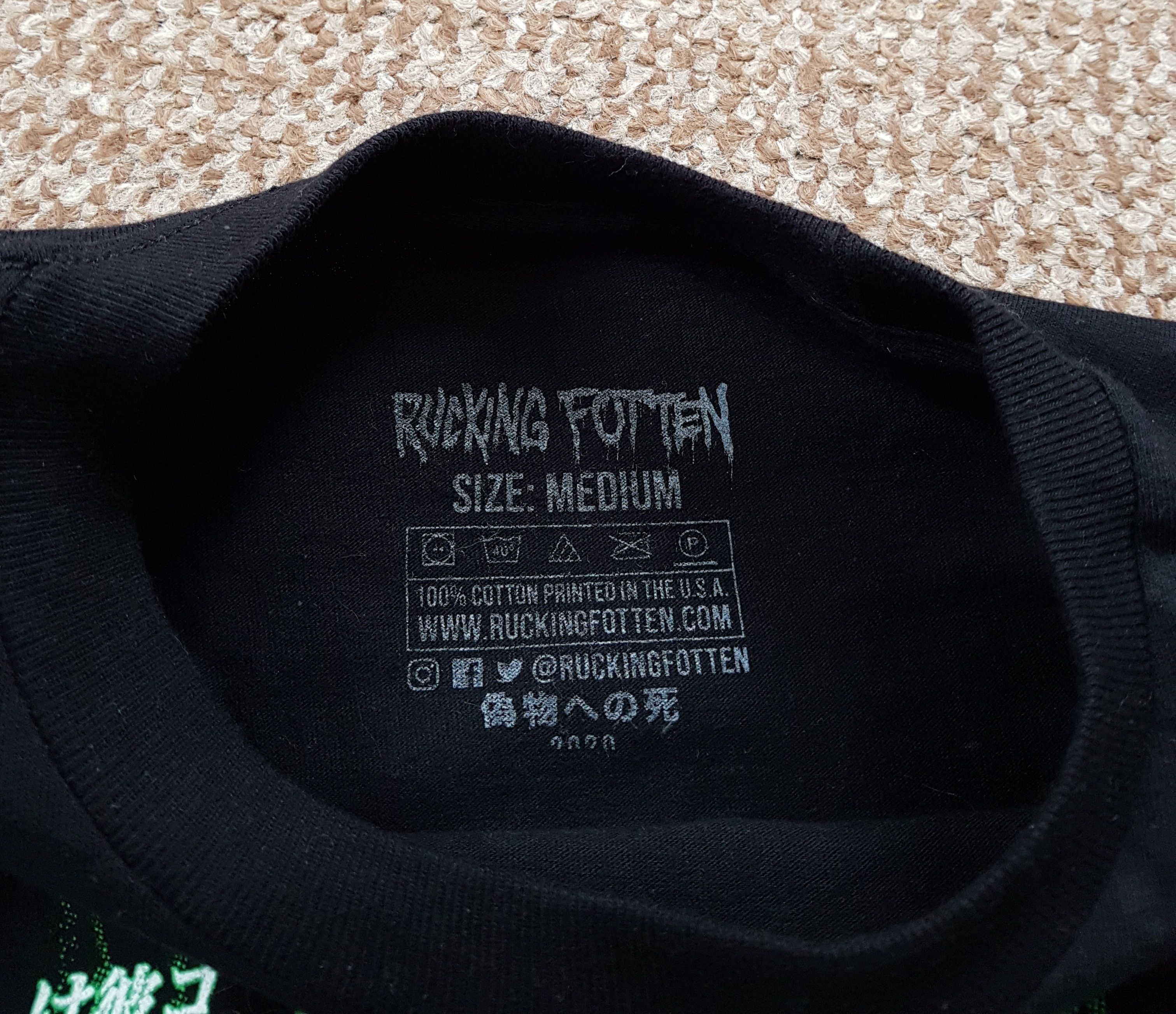 Rucking Fotten Rucking Fotten THE MATRIX Rare Movie Graphic T Shirt sz M Size US M / EU 48-50 / 2 - 16 Thumbnail