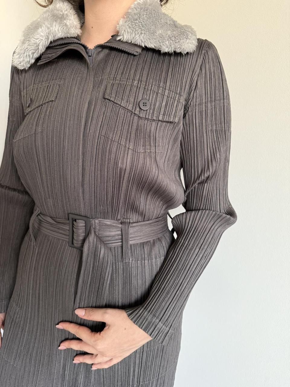 Pleats Please Issey Miyake RARE Pleats Please Issey Miyake fur trim jacket Size ONE SIZE - 7 Thumbnail