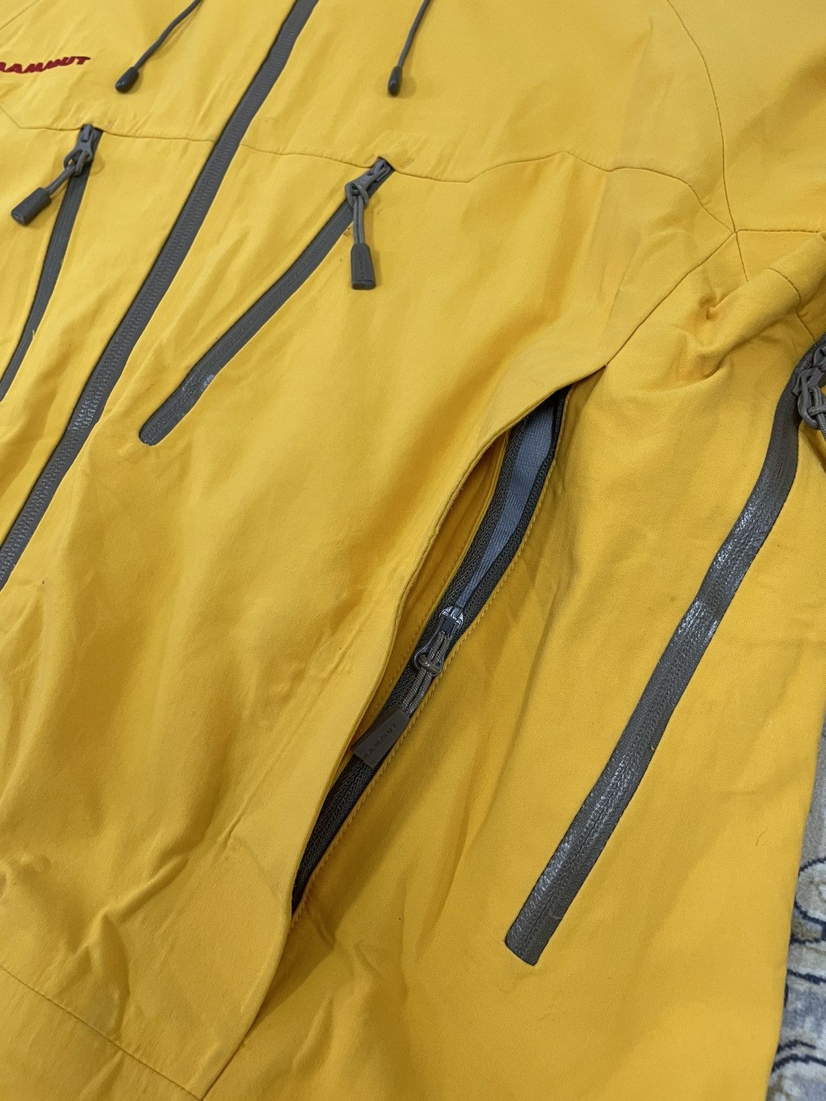 Mammut Mammut Outdoor Jacket Salomon Arcteryx Style Size US M / EU 48-50 / 2 - 10 Thumbnail