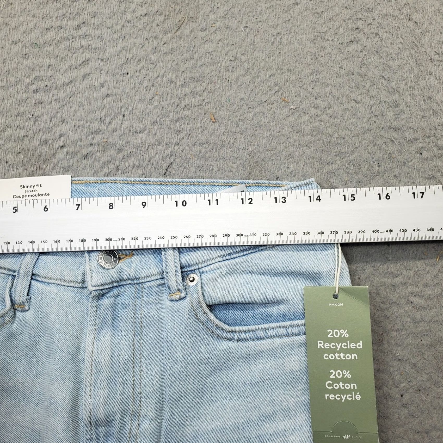 H&M H&M Skinny Jeans Womens Size 29 Blue Denim Stretch 5-Pocket Design Jeans Womens Size 29 blue denim stretch Distressed 5-Pocket H&M Womens Jeans Size 29" - 6 Thumbnail