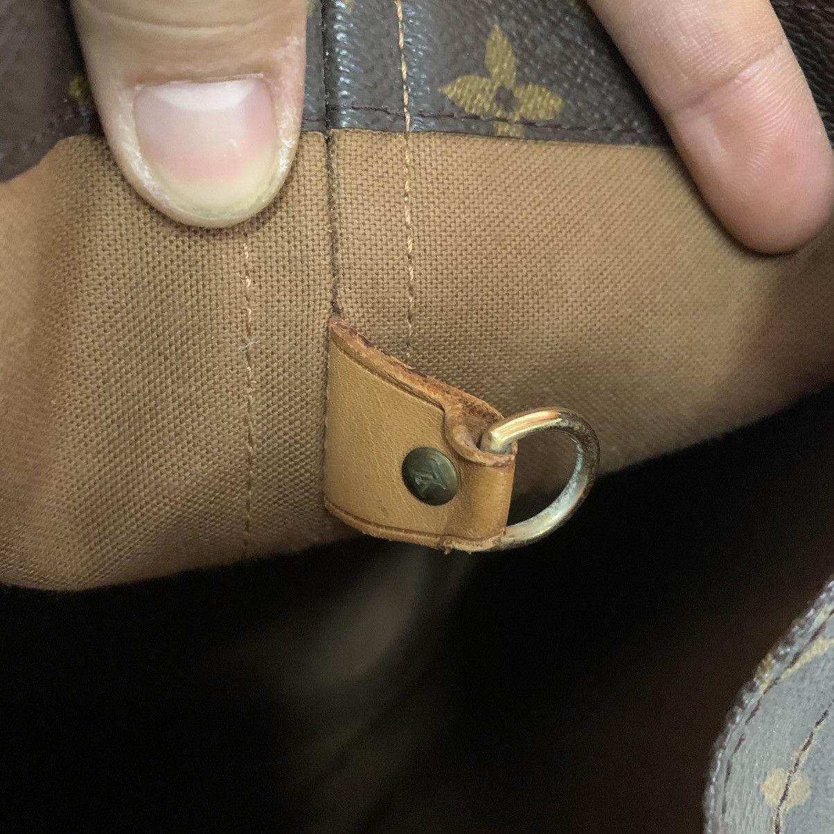 Louis Vuitton Louis Vuitton Monogram Backpack Size ONE SIZE - 17 Thumbnail